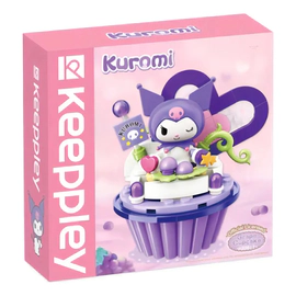 Hello Kitty Cupcake Figura 18cm Set Para Armar Colección