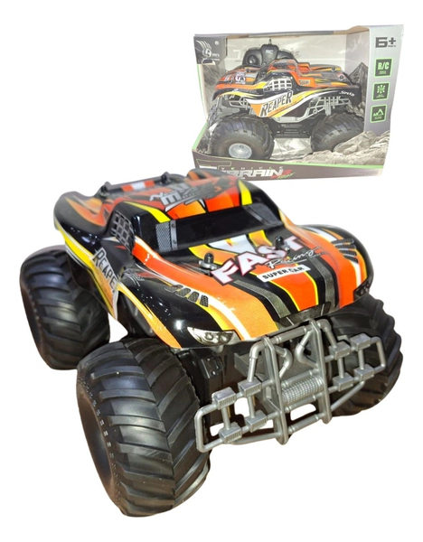 Vehiculo Radio Control A Batería Terrain Monster Truck 6+ Amarillo Terrain