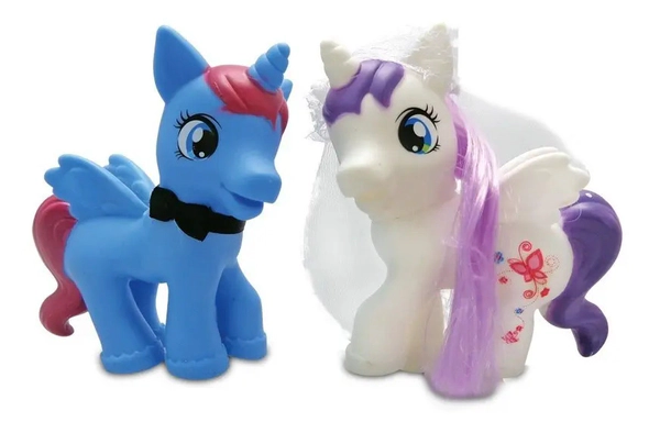 Muñeca Little Pony Dos Figuras Casamiento Royal Pony