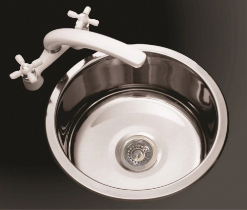 Bacha de cocina simple Johnson O37AT