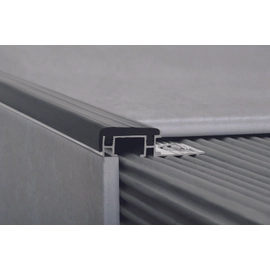 Protector Escalon Atrim Escala alum/pvc 10x30mm 3924 negro