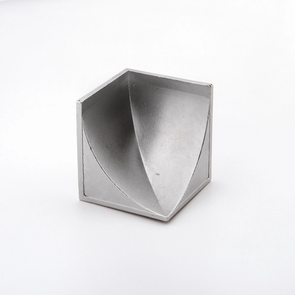 Rinconero de Zocalo Moldumet Kurve 50mm anodiz plateado bte EQKB