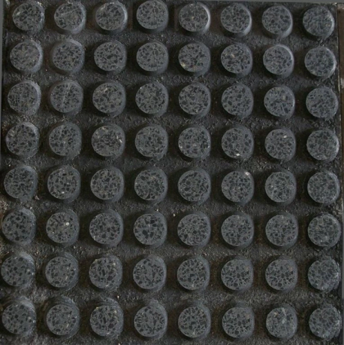 Baldoson Lanik 40x40 Modelo Goma negro/negro 8401