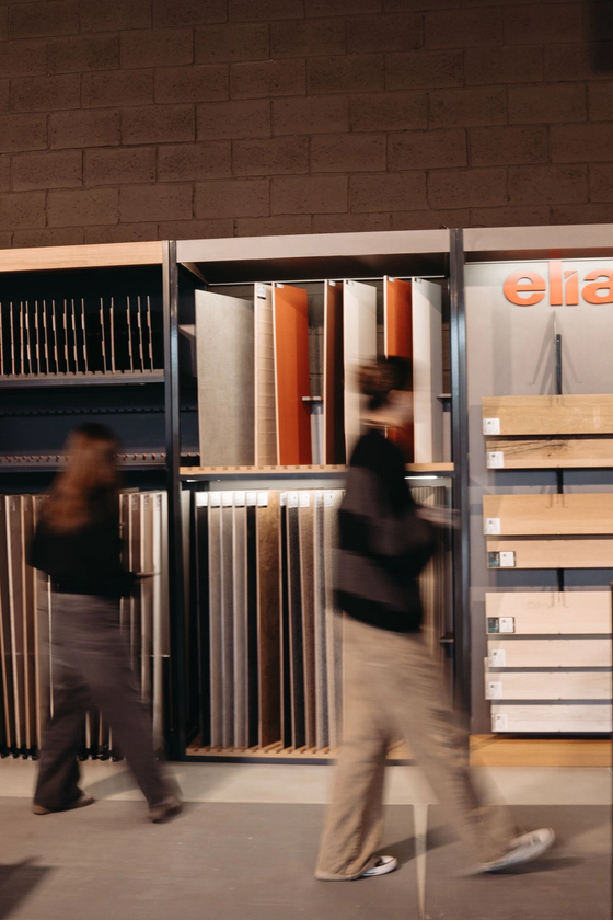experiencia showroom elephant