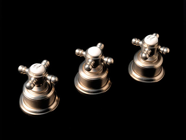 ROBINET TANGO BIDET PLOMO