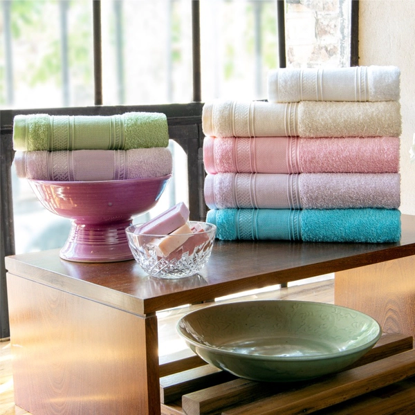 Toallon De Baño Fantasía Rufa 130 X 70 Cm - 360 Grs