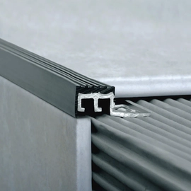 Protector escalon Atrim 2.5 mts PVC gris claro 919