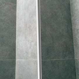 Guardacanto arco cromo brillante 6 mm x 10 mm x 2,5 m Atrim