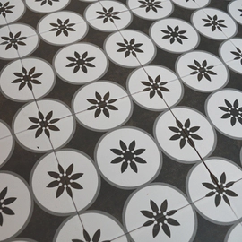 Mosaico Piu 15x15 calcareo Rubik Linz CERRUBLINZ150150