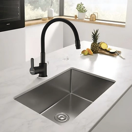 Grifería de cocina Piazza emblem canilla flexible 10017NE