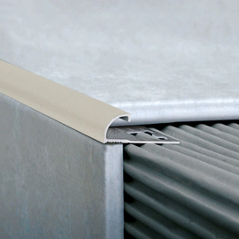 Guardacanto Atrim 12MMx2.5M marfil stone