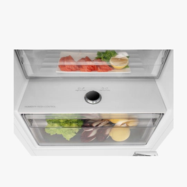 Heladera panelable Vondom Wifi inverter HEL300B1