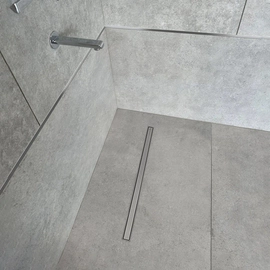 Desagüe lineal Atrim narrow clásico mate DN700T02