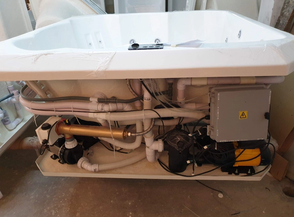 Spa Equipo Versailles de Calefaccion MCal