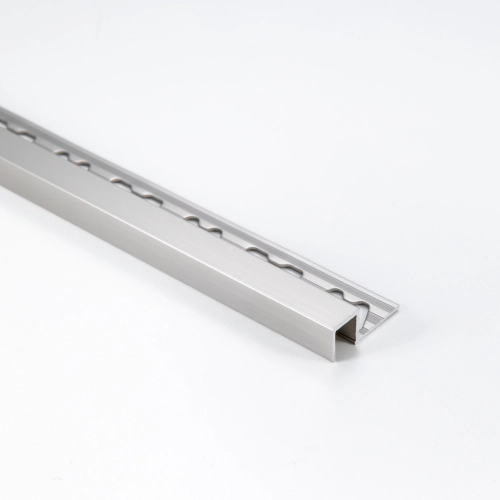 Omega Moldumet recta aluminio 10x10 mm cr mate A10