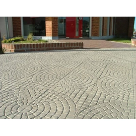 Piso Adoquinado de cemento Lanik 40x40 circ- chico gris 1203