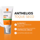 Combo effaclar serum imperfecciones + anthelios toque seco fps50+